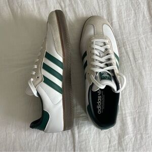Men's Adidas White and Green Sambas